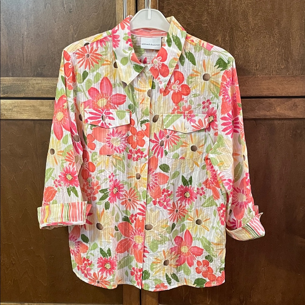 ❤️ 2 for 20 ❤️ Alfred Dunner Floral Blouse